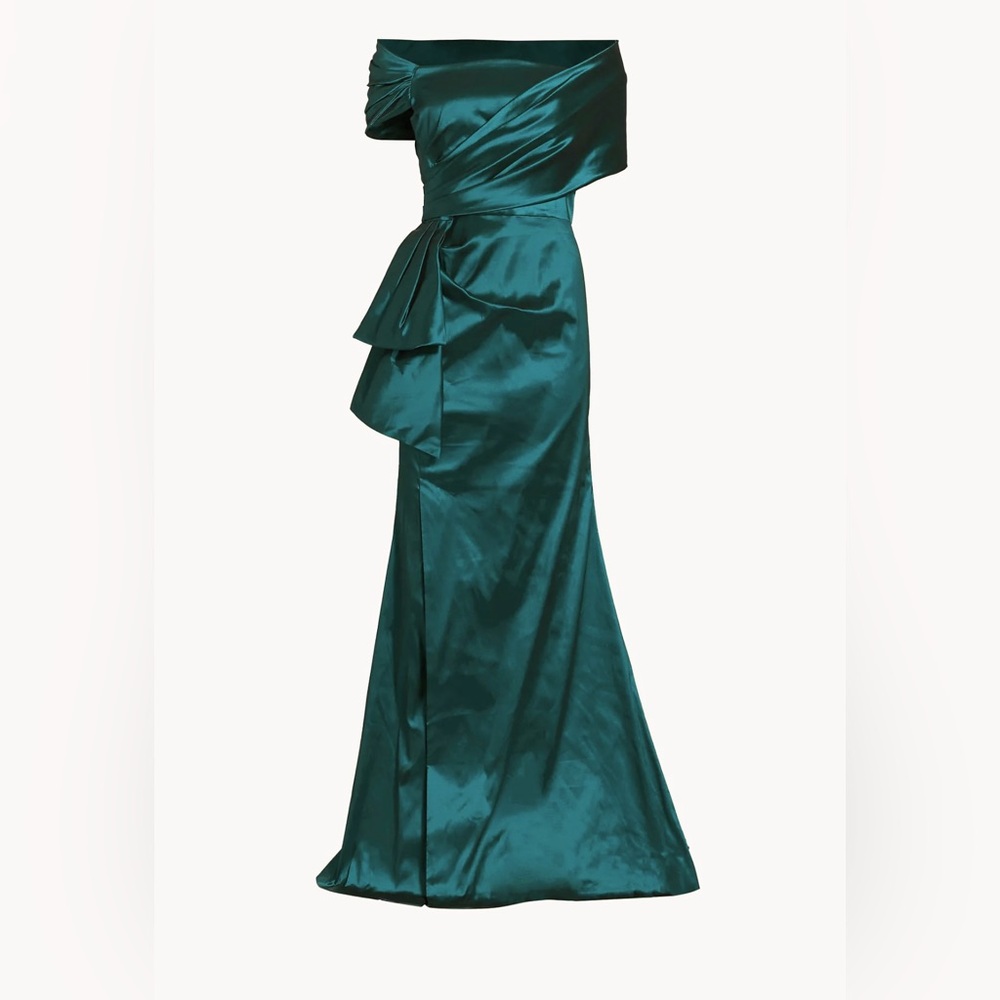 Emerald Green Asymmetrical Off Shoulder Gown, Size 8-10